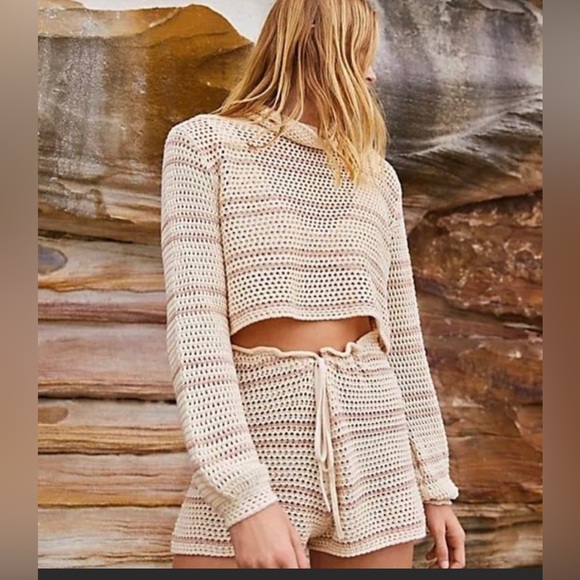 Free People Beach Montauk Dunes Crochet Set Size XS Sweater & Shorts BLACK - Picture 2 of 8